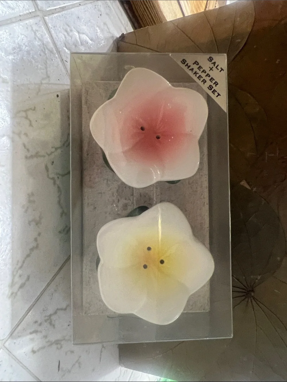 Island Designs Plumeria Ceramic Salt and Pepper Shakers